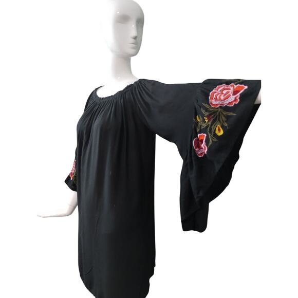 Feathers Womens size Large Embroidered Off The Shoulder Boho Flowy Hippie Dress - Picture 3 of 14